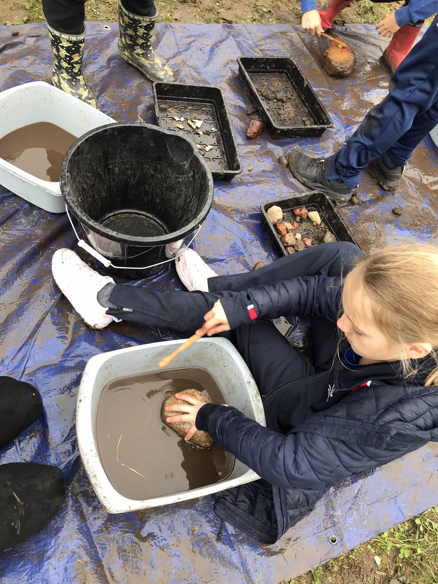 Year 3 and 4 have been enjoying an archeological dig. No Roman artefacts yet, but the have unearthed some interesting items. Perhaps Year 4 and Year 5 will have more luck tomorrow! #archeology #roman #settlement #empire