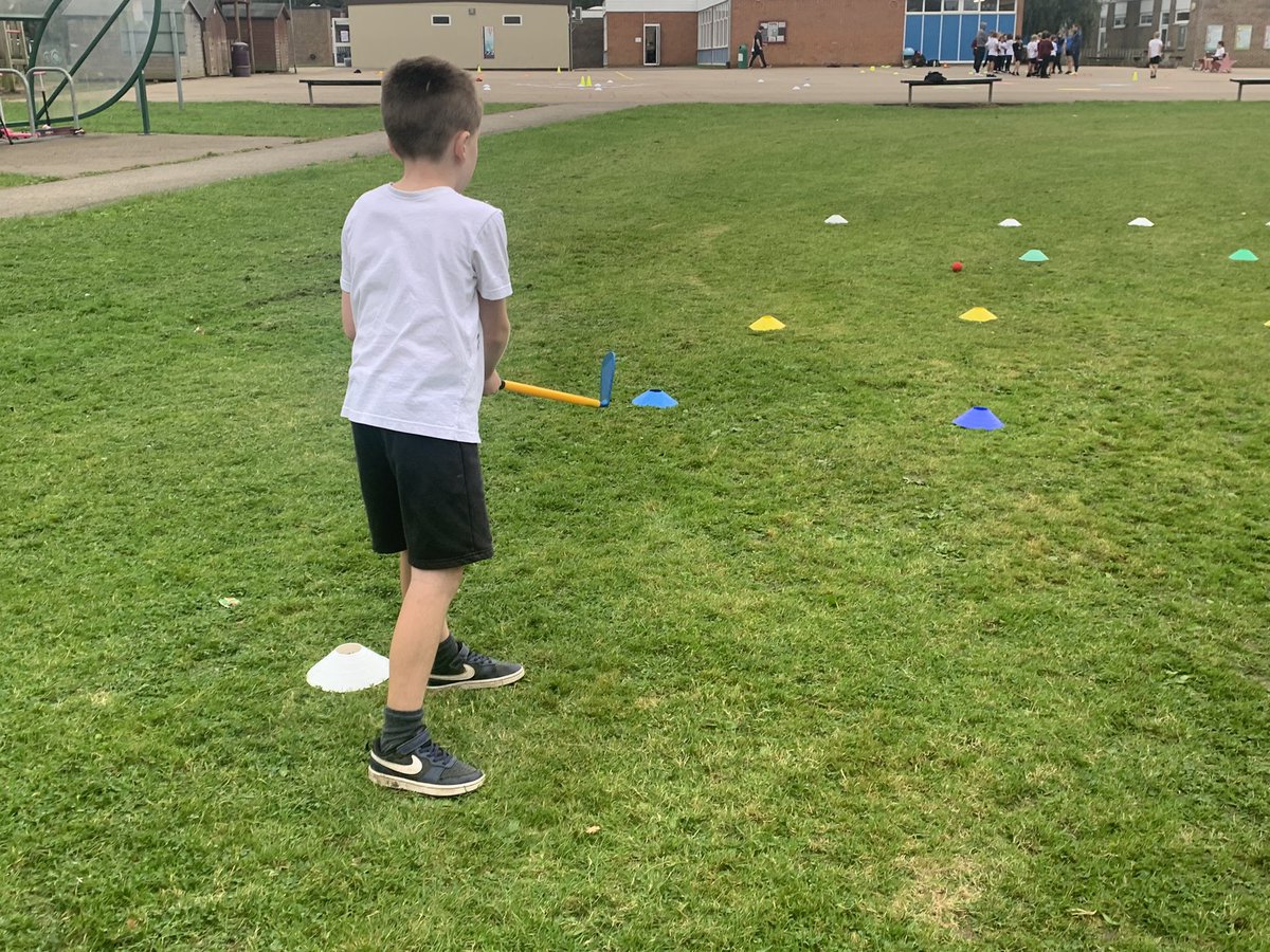 Mrs Froy tweet media