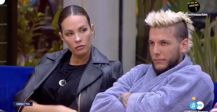 adarauva's tweet image. Pronto van hacer Team❣️ acordarse.

#GHVIPUH1
#GHVIP20