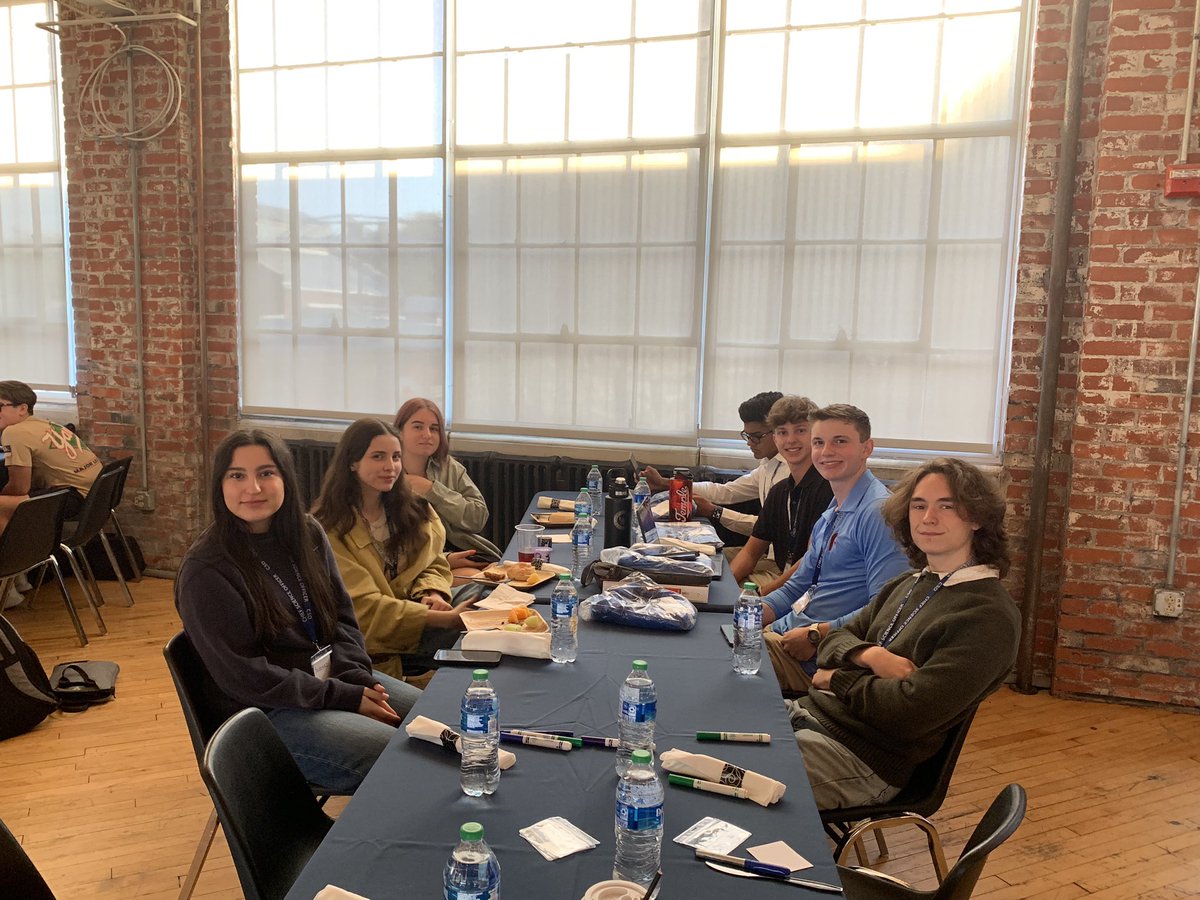 NhsPaukovitch's tweet photo. Day 1 of Chief Science Officer Leadership Training Institute:  This group of STEM leaders from NAMS and NAHS have big plans! https://t.co/Fzulqm9yZT