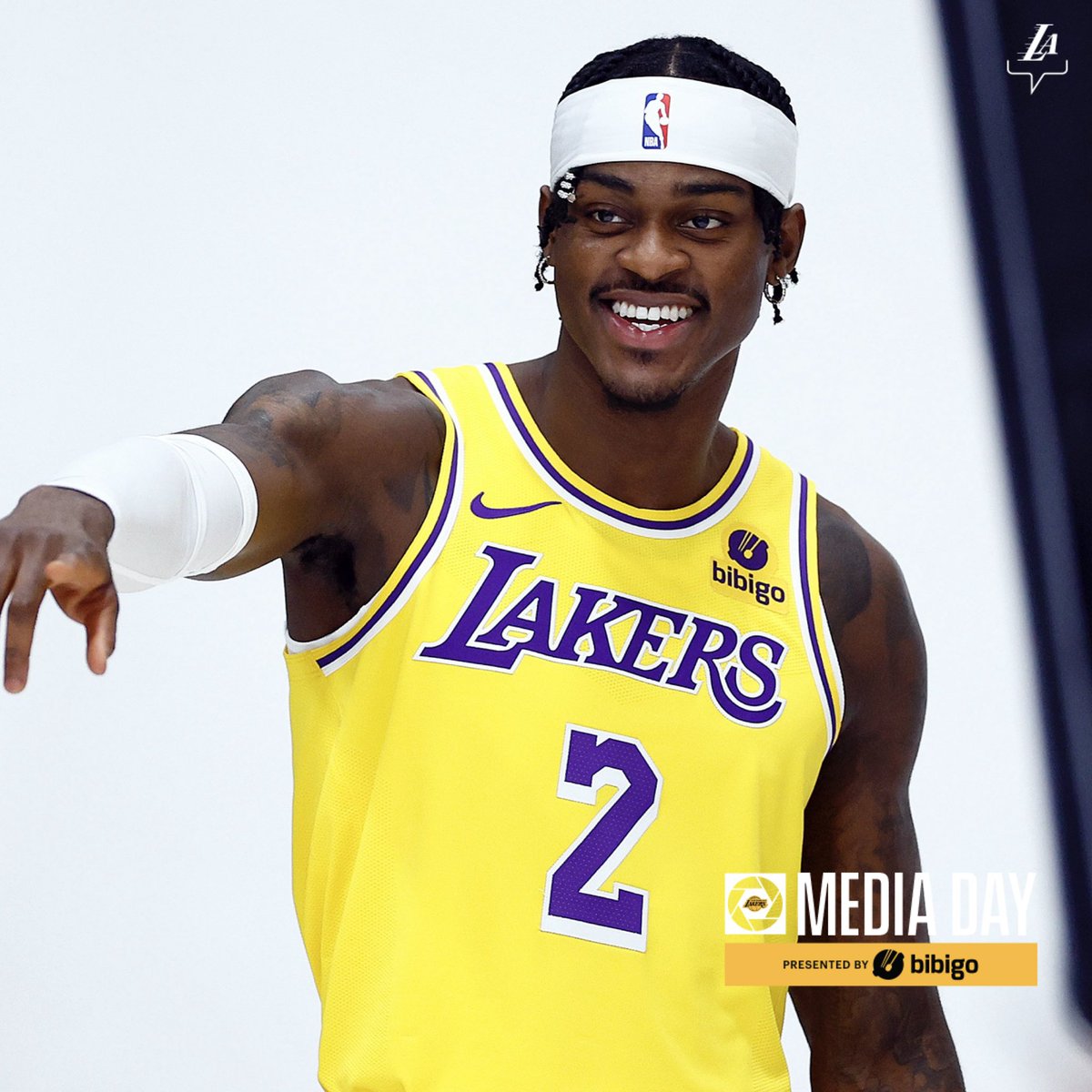 Camera ready 📸 @bibigoUSA | #LakersMediaDay
