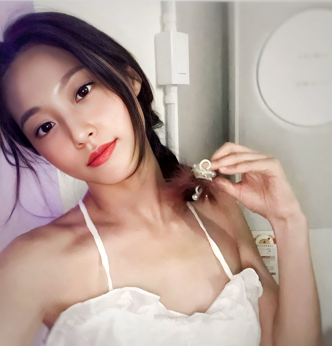Beautiful #Seolhyun ✨ 💋 🌷 🔥 #IntimateElegance 😘