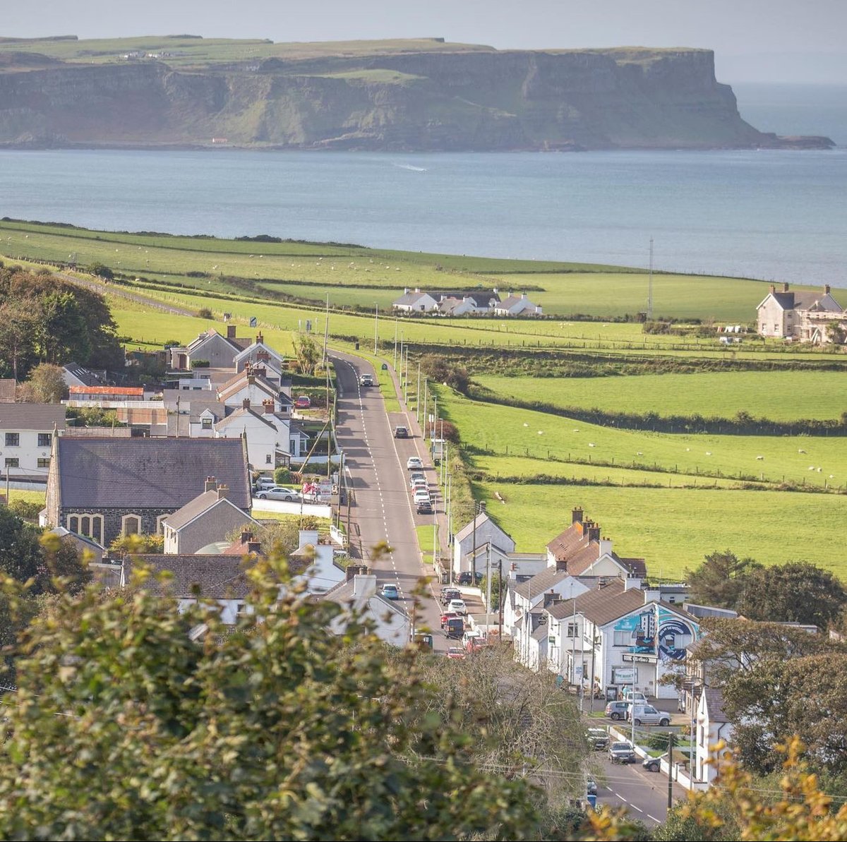 📍Ballintoy, Co Antrim
📸 sixmileimages [IG]