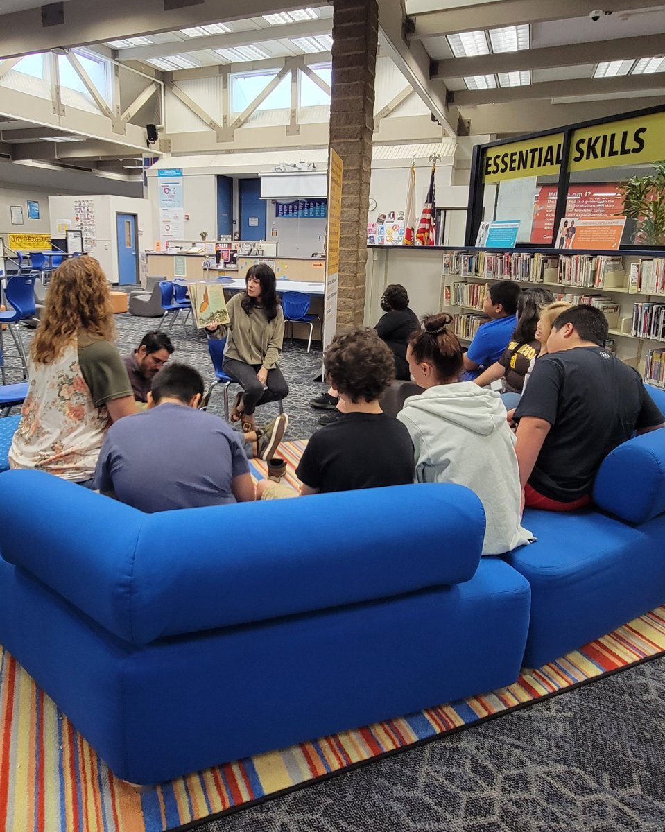 📚 Every week, Mr. Vazquez's class embarks on a literary adventure in our school library! 📖 Thanks to our incredible library media tech, Mrs. Remers, for sparking their imaginations. What's your favorite childhood book? Share it in the comments! 🌟 #LibraryTime #ReadingAdventure