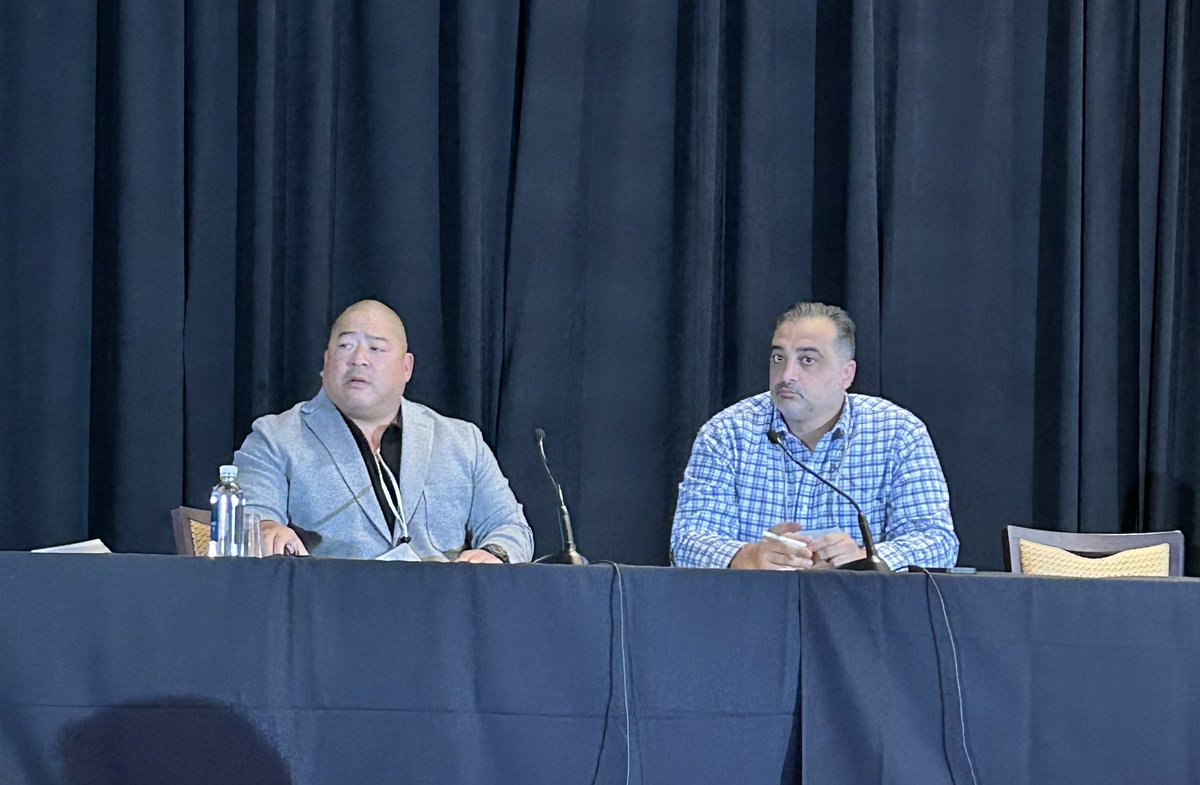 Polina Reyblat (@preyblat) on Twitter photo This formidable duo is moderating UroOncology video session. Cancer - be gone!!! <a href="/ClaytonLauMD/">Clayton Lau</a> <a href="/KP_Urology/">Kaiser Permanente Urology</a> Mehrdad Alemozaffar #wsaua #wsaua23 This formidable duo is moderating UroOncology video session. Cancer - be gone!!! <a href="/ClaytonLauMD/">Clayton Lau</a> <a href="/KP_Urology/">Kaiser Permanente Urology</a> Mehrdad Alemozaffar #wsaua #wsaua23