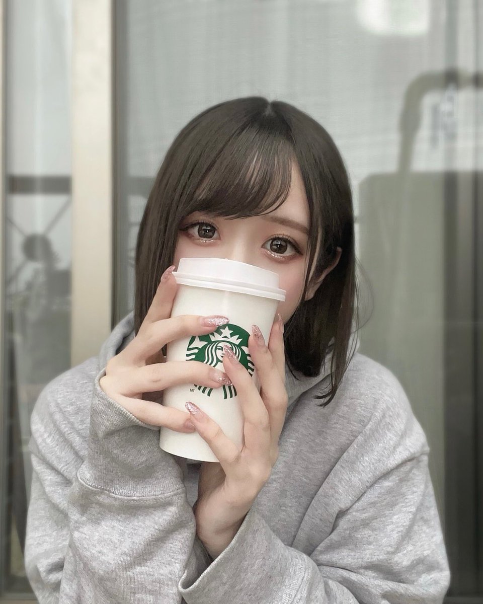 _4yu22_'s tweet photo. 初めてチェキとか買って推し活した我が最推し🥰
誕生日おめでとうやで🌟 https://t.co/svHUWffgSF