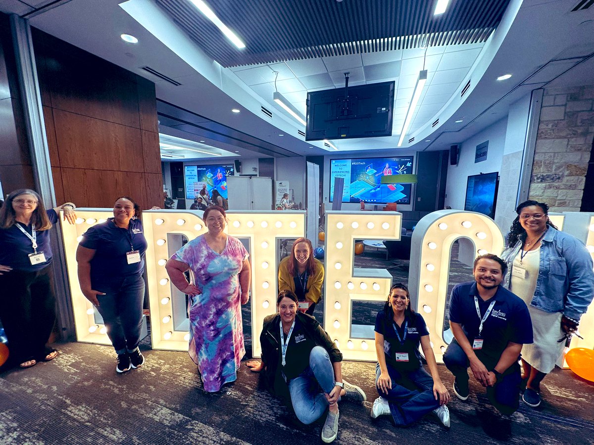 ArellanoTeach's tweet image. Lots of great learning today! AND… we got to see our amazing @jclarkedtech it’s always amazing when you get to learn with your peeps! @Region10ESC #EdTech @KJG_GetTechyWIt @EdTechKendrick @ChejuanaMar @mrsshive @TechLuli @DebbieDarwin @MsTobe_