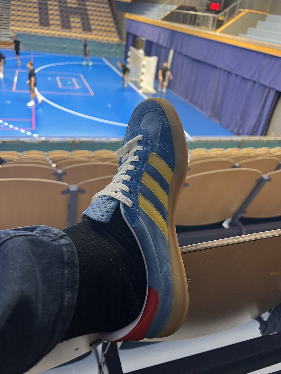 ClaesClasse's tweet photo. Såg Helsingborg-Kropps idag.
En mkt bra division 1-match i hög tempo och frekventa attacker.
Patrik Sandberg  i Kropps blev tungan på vågen. En fin spelare och där lite rutin kanske avgjorde i slutet.
31-33. #tur #otur https://t.co/BaCvmE6PyF