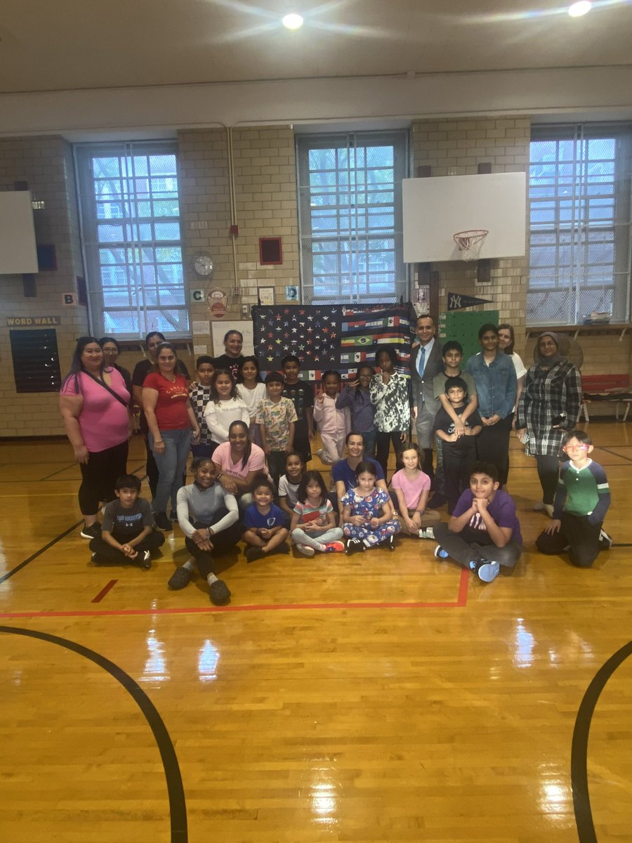 PS 201 STEAM Magnet School tweet media