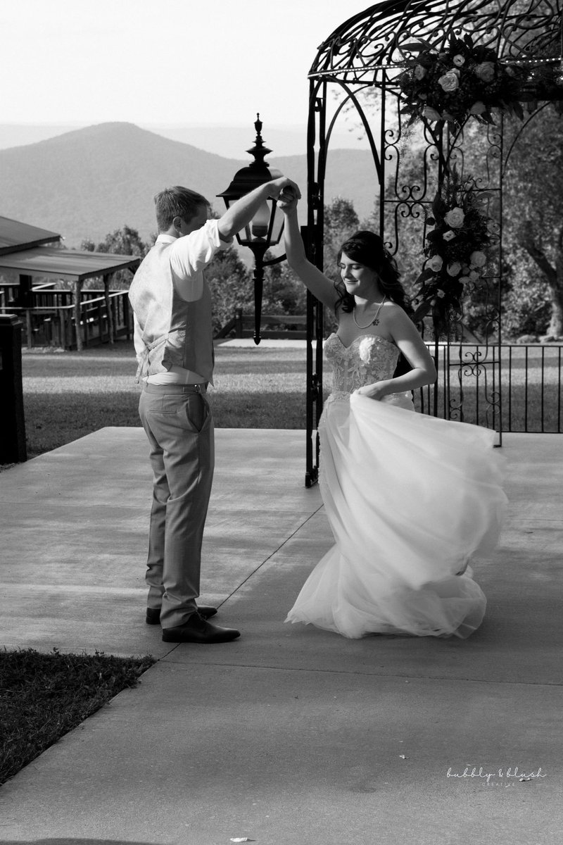 RoyallyCharmedd's tweet photo. Amber &amp; Nathan Bizarri💍09•22•2023 https://t.co/7BJdhxY9Ki