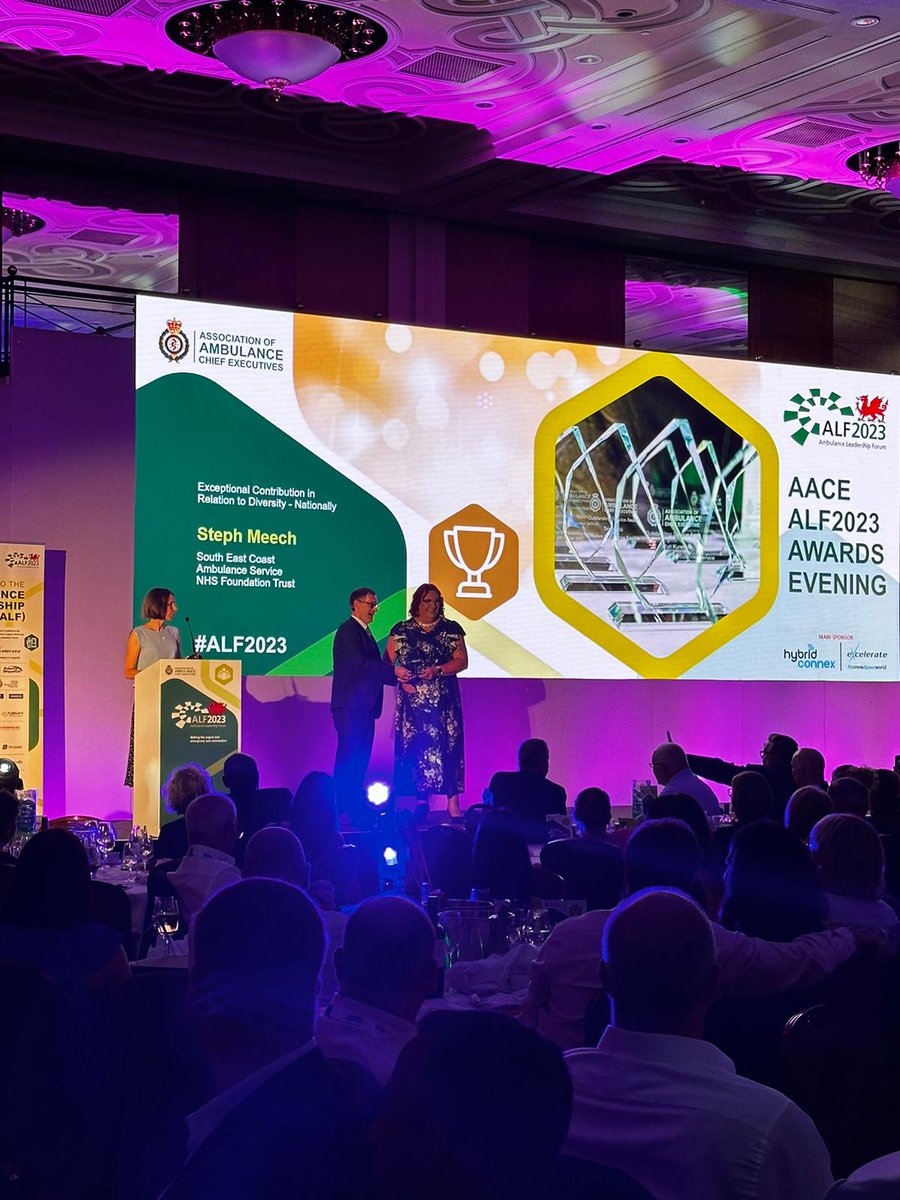 A huge congratulations to Steph, winner of the Exceptional Contribution in relation to Diversity  at tonight's Ambulance Leadership Forum awards dinner @AACE_org #ALF2023