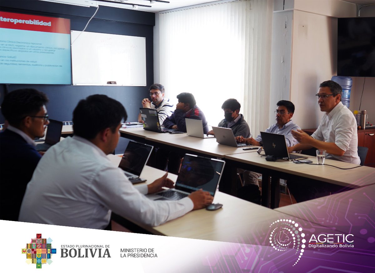 Recibimos la visita de Javier Barreiro, consultor internacional de Uruguay y especialista en interoperabilidad de la <a href="/redgealc/">RedGEALC.org</a> . Su experiencia en integración de sistemas y estándares nos abre nuevas oportunidades para fortalecer nuestros servicios digitales. #Interoperabilidad