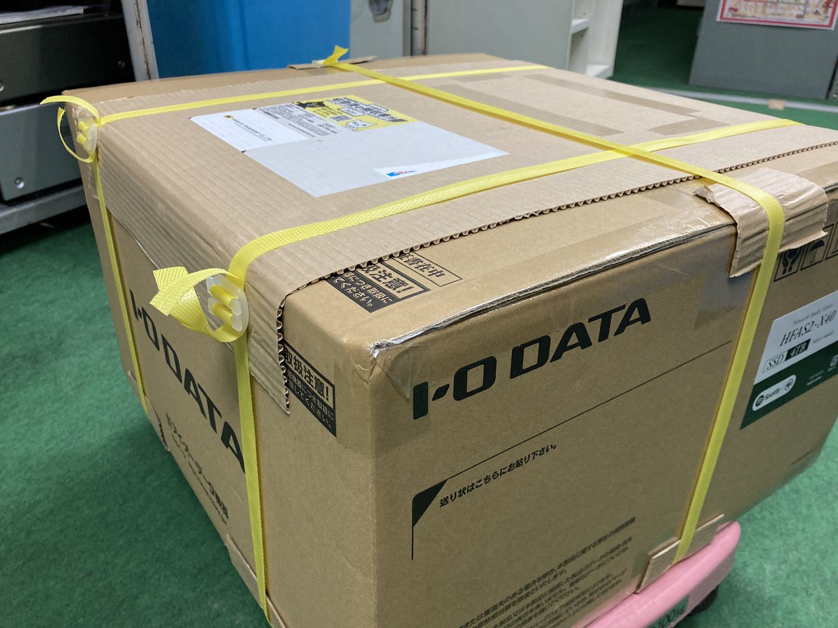 nomuramusen's tweet photo. おはようございます🌞
今日は午後から納品です❗️
本日はI.O DATAが手掛けるオーディオサーバー「HFAS2-X40」を納品に行ってきます👍
前モデルもかなり音が良かったのですが、更に進化した新型に期待です😆
#ノムラ無線 #nas #io_date #fidata #オーディオ #pcオーディオ #大須 https://t.co/sDPEdOc9fC