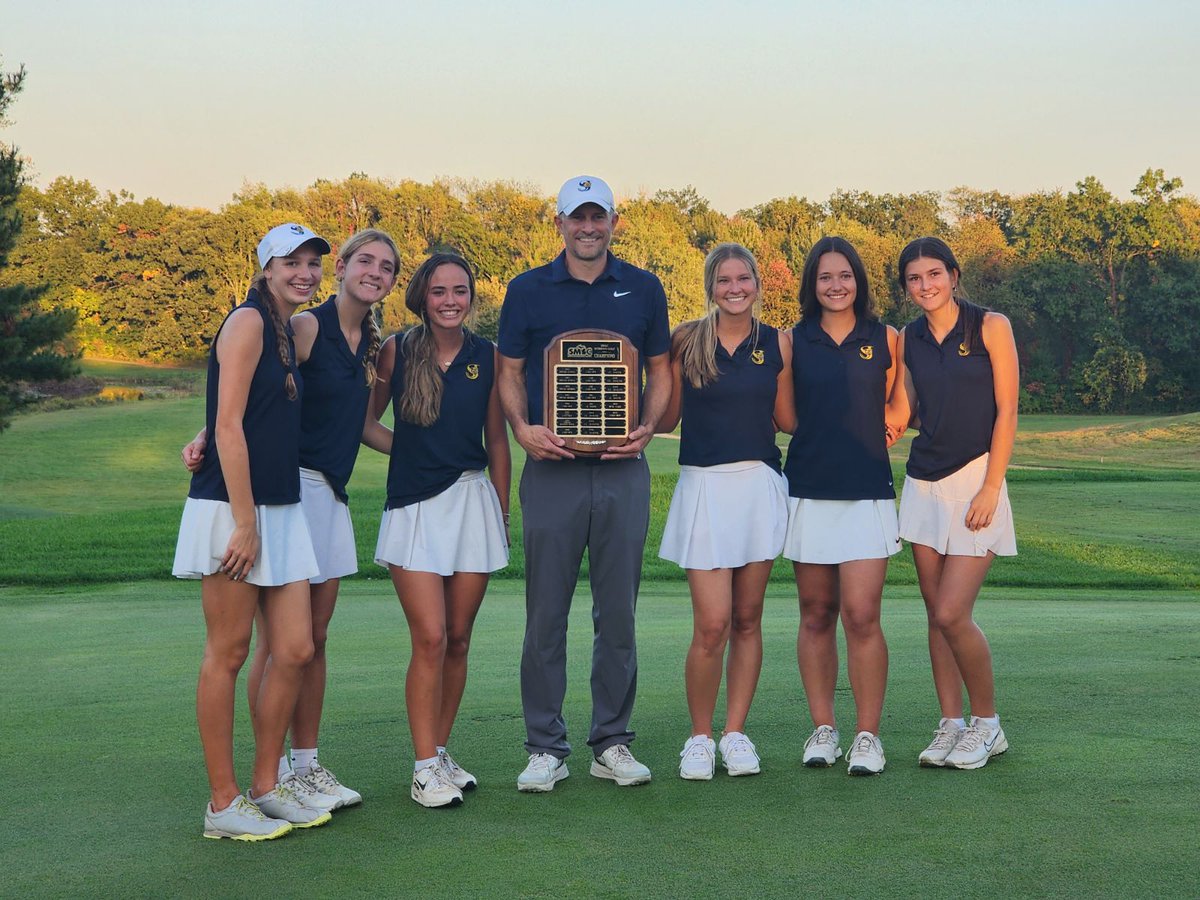 stjoegolf's tweet photo. 2023 Conference Champs!!!  5 All-Conference Players: Morgan Guzzo (Sr), Marley Walters (Fr.), Clara Berry (Sr.), Margaret Cox (Jr.), and Grace Rommel (Sr.).  Go Bears! https://t.co/yoFYrY2ps2