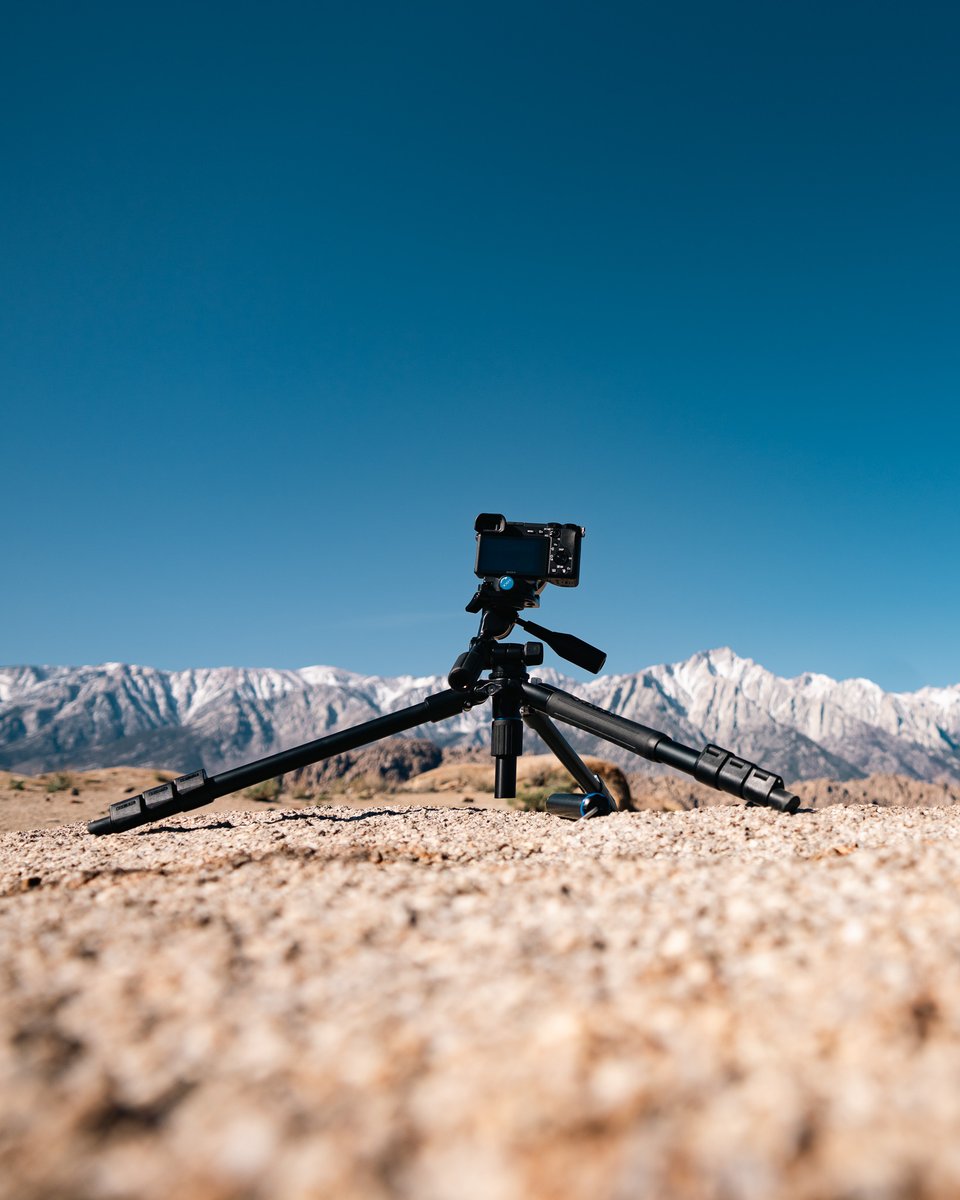 SlikUSA's tweet photo. Shooting low with the PRO AL-324 Legs and the SH-747 3-way Head. Using this set-up to get foreground with the mountain backdrop. #shootslik https://t.co/dXHVAjJfk0