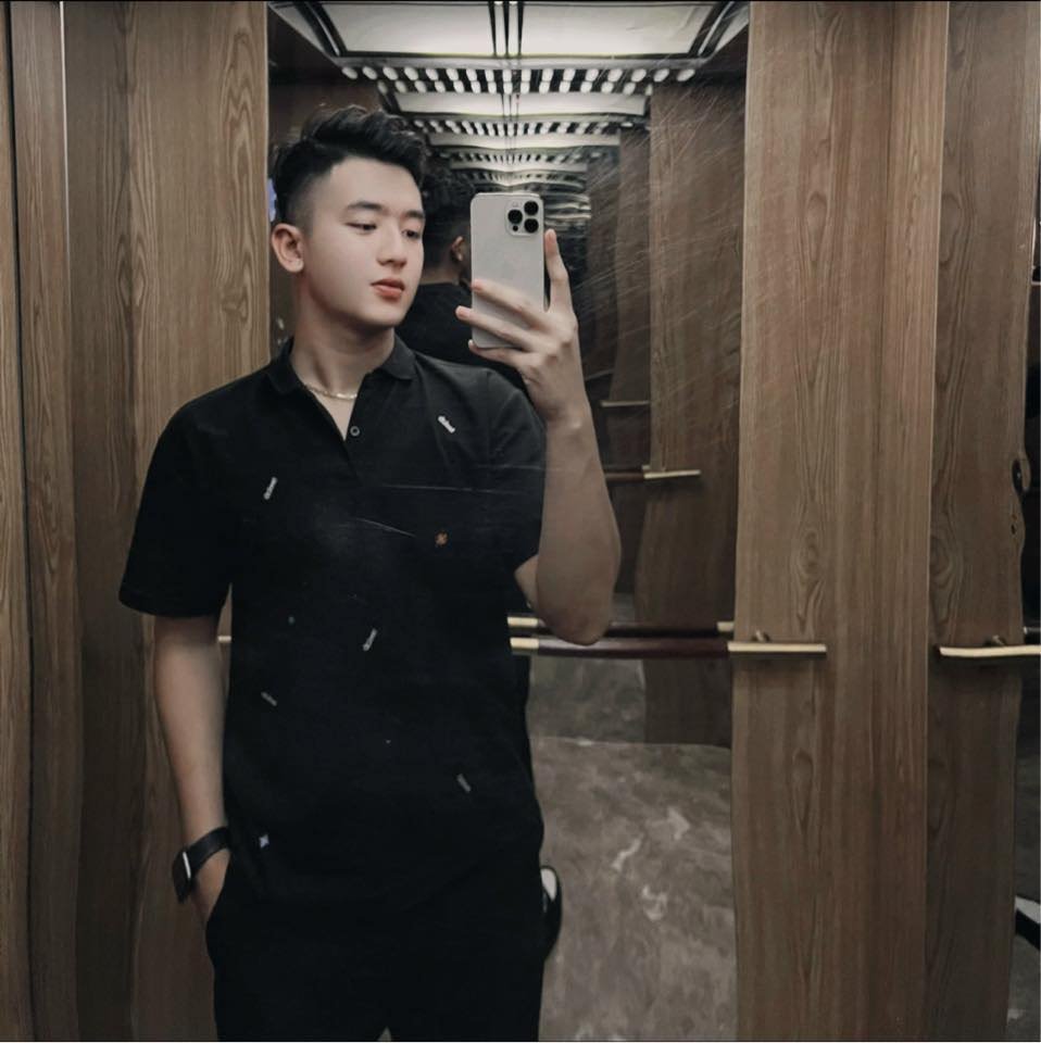 AdelineWilo6324's tweet photo. Dạo này anh hơi bị nứng, liệu có bé nào chịu bú cu cho anh mỗi sáng không nhở ? https://t.co/loN253Y7Pu