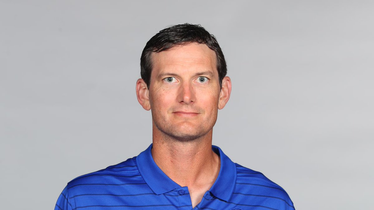 andersm09's tweet image. Are we ready for the Ken Dorsey apology letter yet?
Wow, look at that, hes adapting. Who wouldve thought after just 1 year in the role. Go Bills!

#nfl #BuffaloBills #buffalo #football