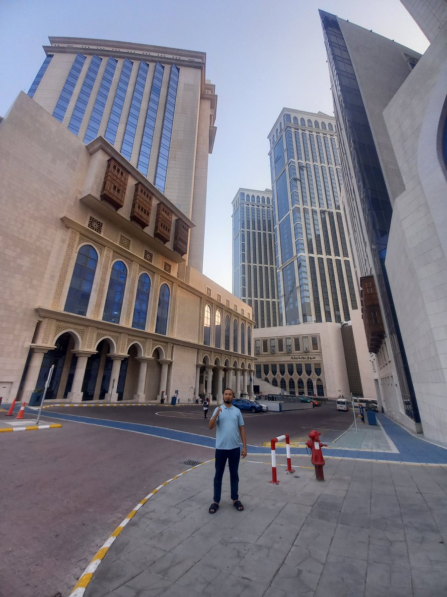 Qo‘lni shunday qilish ma'nosi nima?