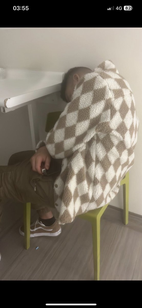 Jam_0n_t0ast's tweet image. Free bar where???