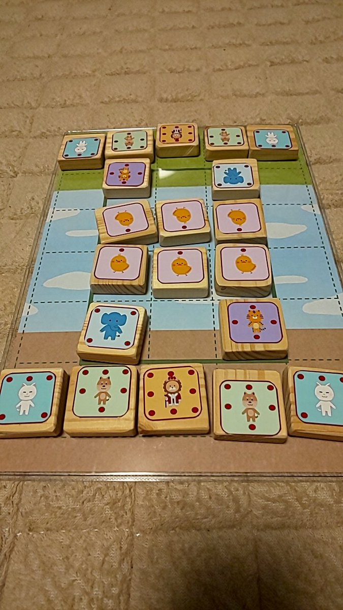 HeyBohn's tweet image. 自作どうぶつしょうぎ完成〜
いらすとやは偉大