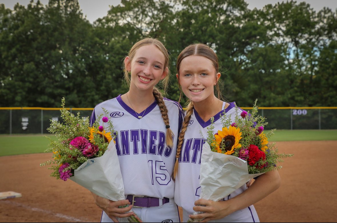 maddienesmith's tweet photo. pics from senior night last monday https://t.co/oUXn3FiWgI