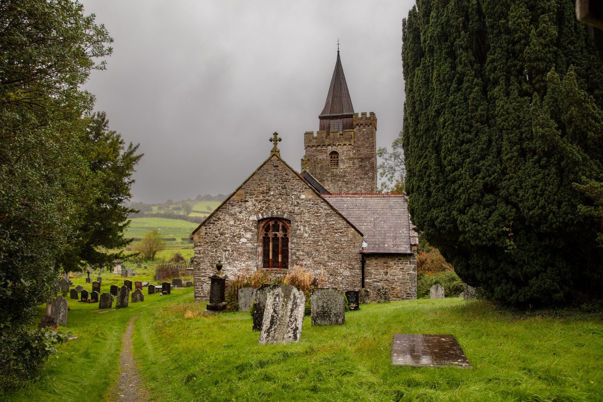 samlfield's tweet photo. Welsh Church Building https://t.co/Mv5tsdVkuY