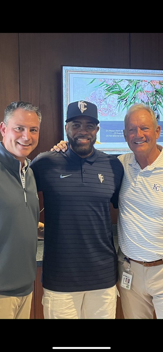 I want to thank ⁦<a href="/KCRoyalsMLR/">KC Royals</a>⁩ and  <a href="/BlueKC/">Blue KC</a> for such a great honor. There are a lot of great coaches in this fraternity and I will cherish and continue to show my appreciation for what this honor stands for. ⁦<a href="/RaytownSchools/">Raytown Schools</a>⁩ ⁦<a href="/RSHS_Cardinals/">Raytown South Activities</a>⁩