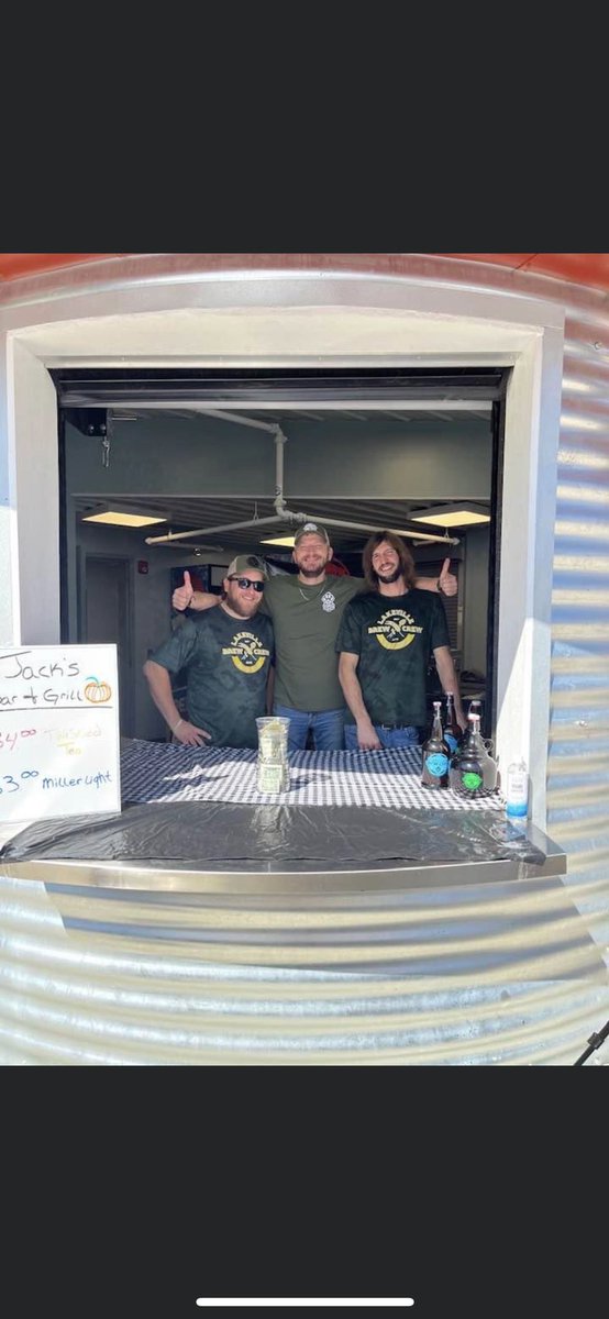 Duncan, Gary and Craig had a blast pouring for the LBC at the annual Lakeville Fall Festival this past Saturday 🍻🍂

Make sure you’re following our Facebook page to stay up to date on any and all events that we will be at! 
.
.
.
.
#craftbeer #beerfest #fall #brwery