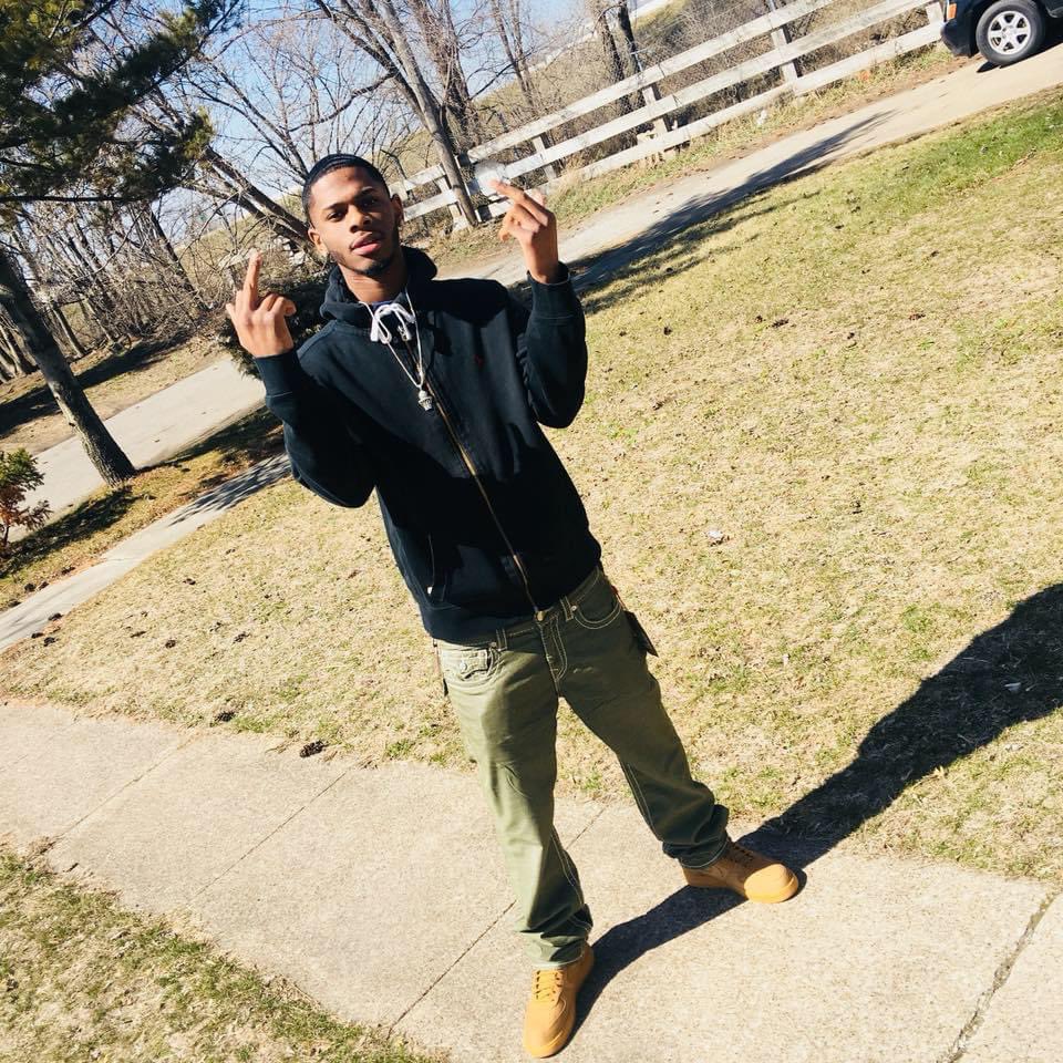 KevvaughnM's tweet photo. Lil tb https://t.co/ATHVkzG0Io