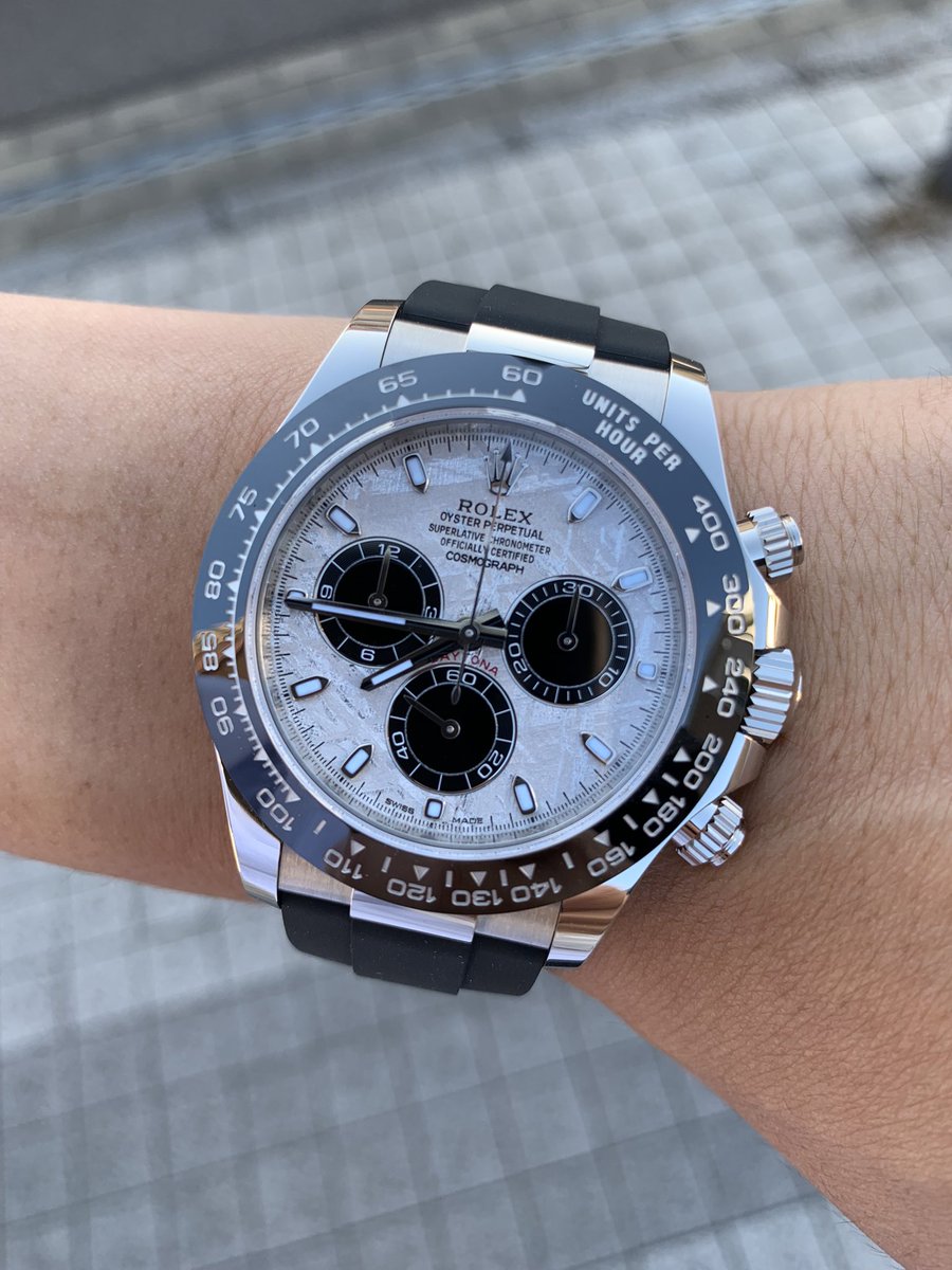 Chima_Rolex's tweet photo. 今日もお仕事頑張ります。

#デイトナメテオ
#116519LN
#ビジネス時計 https://t.co/WD2vlpO6XX