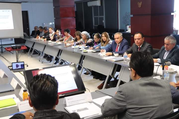 MemoOlivares_'s tweet photo. Todas las reuniones intersecretariales tienen un objetivo específico, así, siguiendo las instrucciones del gobernador @juliomenchaca_ , hoy, sostuvimos una reunión para evaluar las acciones que viene realizando la #SEGOBH en favor de las y los #Hidalguenses.
#PrimeroElPueblo https://t.co/nbIaiEGooO