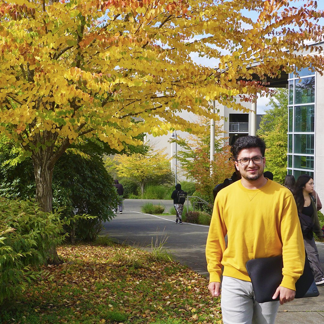 HighlineTBirds's tweet image. Hey, T-Birds! We hope your quarter has been wonderful so far! We definitely enjoy seeing our students and the beautiful fall colors across campus. 🍁🍂
#fallquarter #autumnleaves #highlinecollege #collegecampus