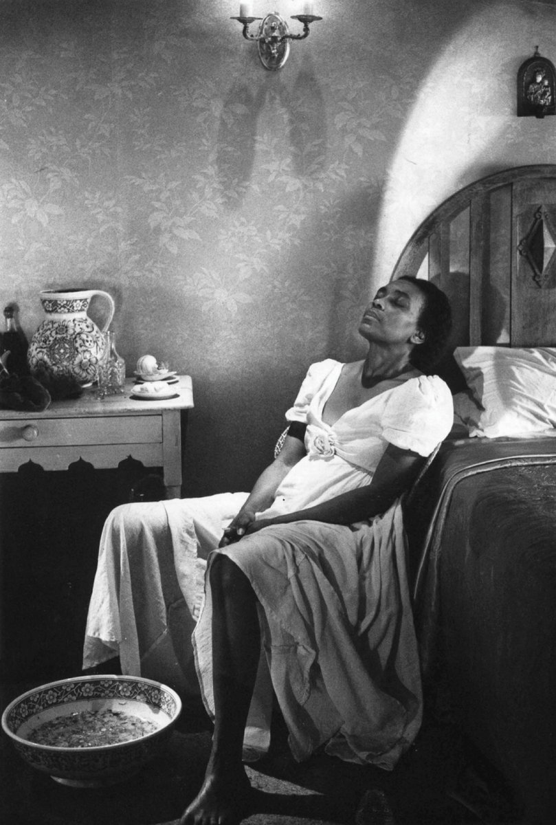 oxfordamerican's tweet image. “I walk the streets of my ancestors daily.” Talibah Safiya in conversation with author Jamey Hatley in this essay from #Issue111 

oxfordamerican.org/magazine/issue…

📷Christine Parry. c/o @womenmakemovies

#ReadOA #MusicIssues #Memphis #OxfordAmerican