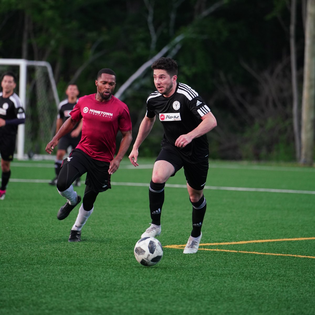 With the forecast calling for high temperatures this week ☀️, it's the perfect time to reserve our pitch for a game or some practice before the season ends! ⚽

For inquiries or to book JDG Park, reach out to ron@jdgpark.com

#JDGPark #OttawaSoccer #BookNow