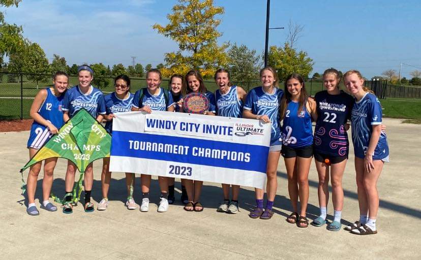 IL_Ultimate's tweet photo. WCI 2023 Day 1 : Celebrating Women playing Ultimate!
Congrats @WheatonWestwind!
#windycity23
#falltimate
#wheatonwestwindycitychamps https://t.co/mxJimOKOQR