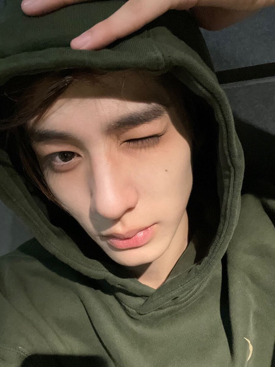 taesanb9t's tweet image. 𓈒   ۫  #LEEHAN llegó !   ۪    ֹ   

llegué para darte mucho amor y alegrar tus días.
si necesitas algo puedes @ o hablarme al dm y responderé rápidamente