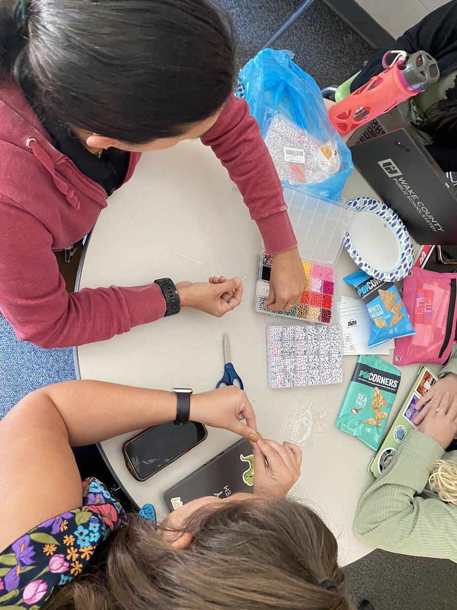 lmcclintock17's tweet photo. Sometimes you just need to pause and connect with people and that’s exactly what we did today. @CMMSCougars #ThePaceToBe  #Inmy6thGradeEra https://t.co/6zpsmvEX9A