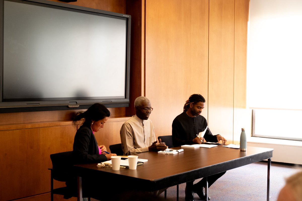 morningsidepost's tweet photo. PHOTO RECAP: On September 22, the SIPA Pan-African Network and the Columbia European Union Student Association co-hosted “The Past, Present, and Future of African-French Relations. 

📷: Victoire Mandonnaud (MIA ‘24) https://t.co/wbVFuBihKz