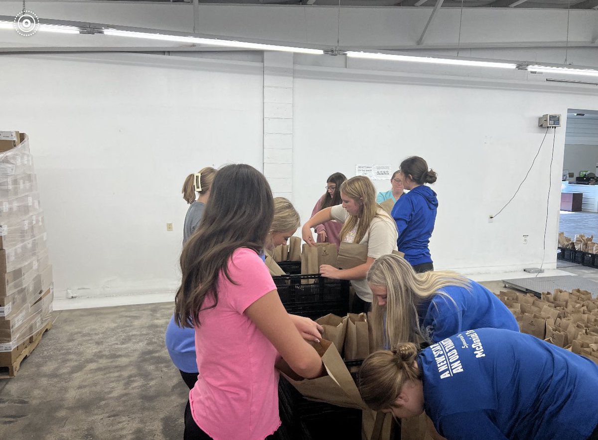 NLHS Jaguars Softball tweet media