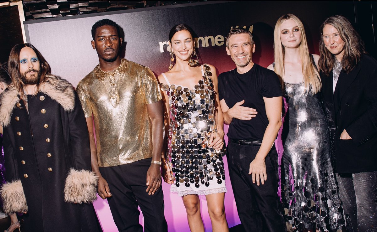 ElleMenThailand's tweet photo. เป็นไปตามคาด! H&amp;M x Rabanne คอลลาบอเรชั่นแห่งปีร่วมกับแฟชั่นเฮ้าส์ฝรั่งเศส เปิดตัวในงานปาร์ตี้สุดเอ็กซ์คลูซีฟกลางกรุงปารีส โดยในงานนี้ #มิวศุภศิษฏ์  เป็นตัวแทนประเทศไทยเข้าร่วมงาน แฟนแอลเมนรอช้อปได้วันที่ 9 พ.ย. นี้
#ELLEMENthailand
#HMxME
#HMThailand
#RabanneHM
#mewsuppasit https://t.co/wvS8bRengL