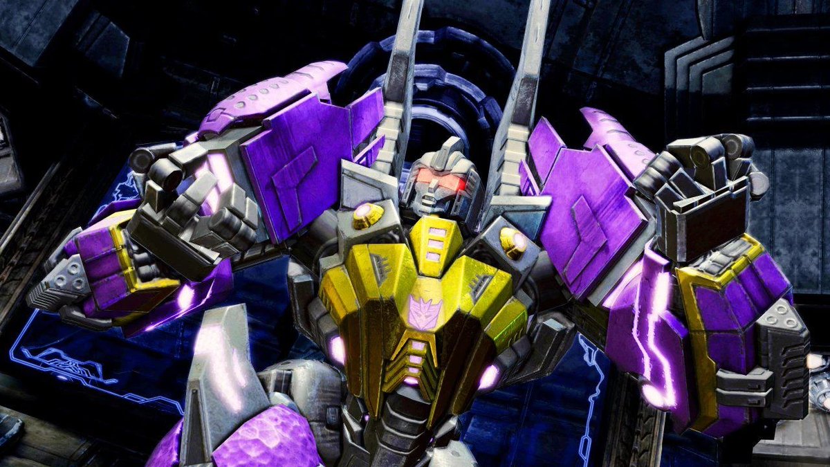 DailyTFormers's tweet image. Being apart of Shockwave's experiments, they were able to snag a Dyno-Bot, Swoop, when that team landed to search his lab. Grimlock is willing to tear this nasty back talker with bad shocks from hurting his comrade. Today's #Transformers of the day is #FallofCybertron Sharpshot!