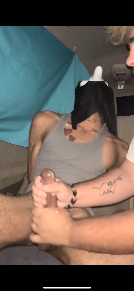 nathanbluu's tweet photo. DL light skin with a thick ass dick 🫣 str8 goes gay for pay 🥰🤫 https://t.co/dLaK3Ru9N6 #dick #submissive #cum #straightbros #straightcuriousboy #baseballboy #fitness https://t.co/nKqLI4qYzE