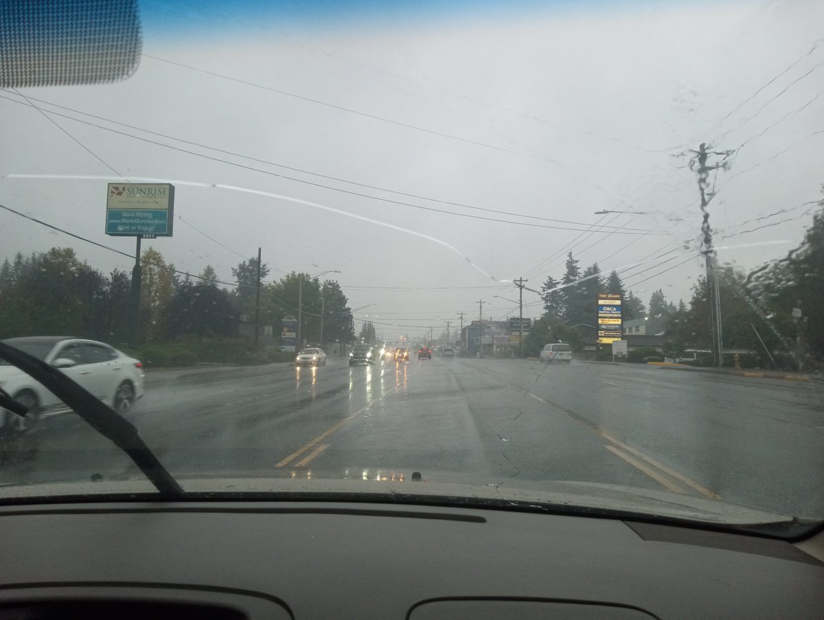 thorpe_schuyler's tweet photo. Everett Washington right now.
#RainyDay
#rain
#walx https://t.co/vZYXHjBUfU