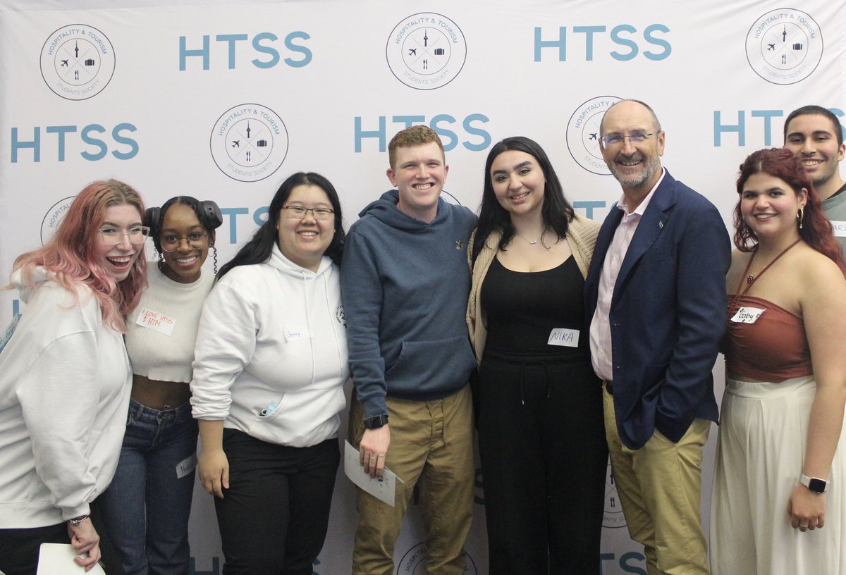 htssociety's tweet photo. We had so much fun at the HTSS Welcome Event! Thanks everyone for coming out and making it fun! @HTMtorontomet @FDimanche https://t.co/Bqso1Czotb