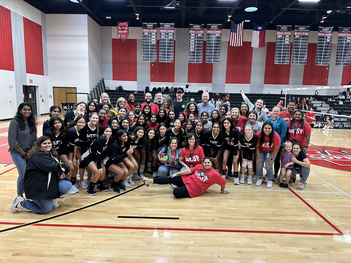 Thank you to our #westfam for supporting these girls! #WestVolleyball <a href="/CMSWestSports/">Coppell Middle School West Athletics</a> <a href="/CMSWestWrangler/">Coppell Middle School West</a>