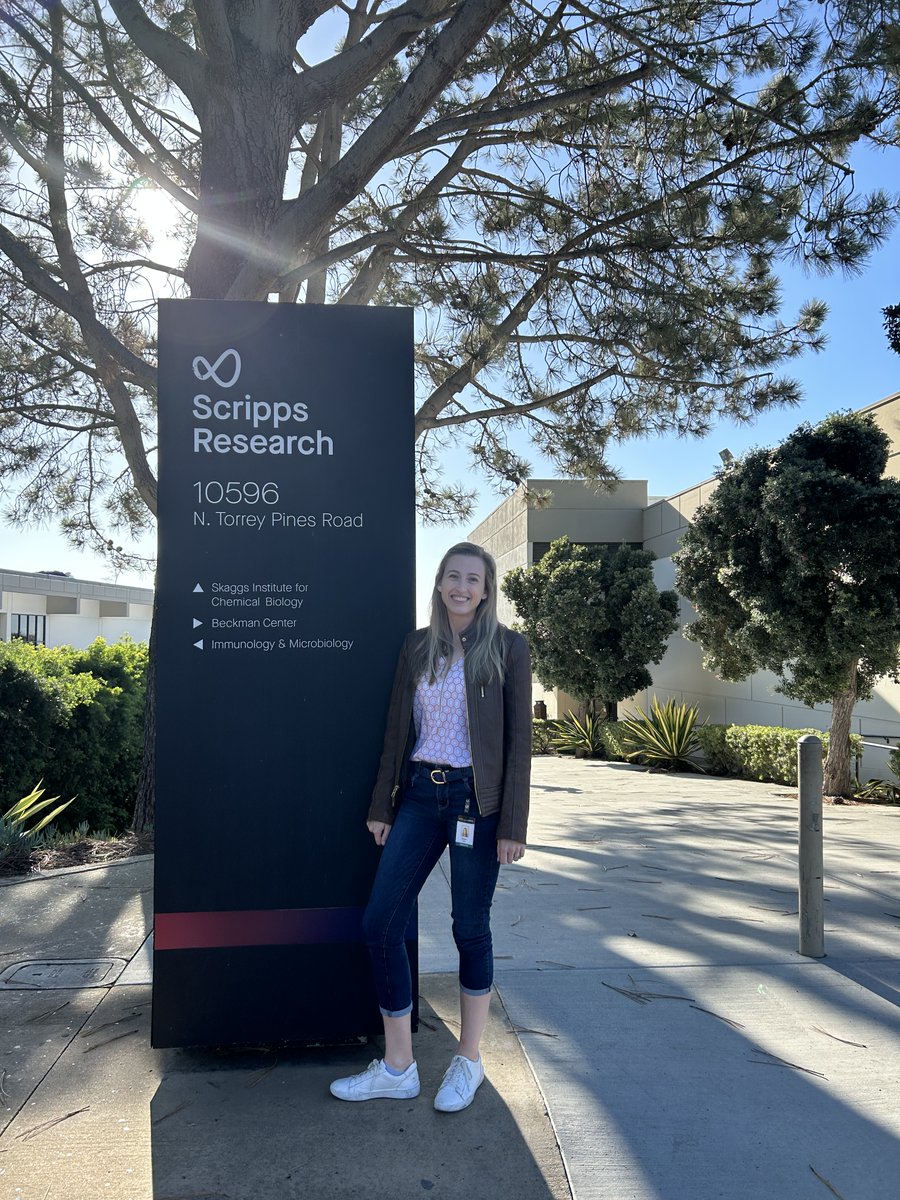 Day 1 as a Fellow/PI at @scrippsresearch ! The Ken Lab is open: we are studying RNA structural dynamics, targeting RNA, and working toward greater inclusivity, equity, and accessibility of STEM. This is a dream come true made possible by incredible mentors, friends, and family 💙