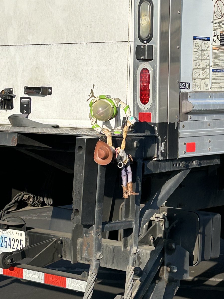 rrcheek's tweet photo. Just got flue and Covid shot and saw this at CVS https://t.co/SBJ3IqMZXg