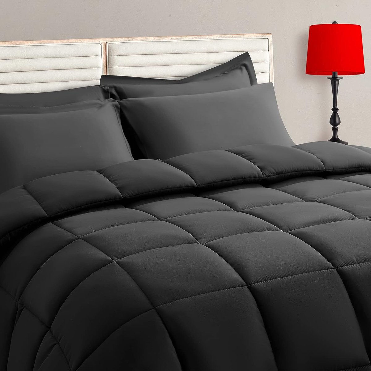 mattresswareho1's tweet image. 👉 Limited stock available! Shop now: 
lowestcostmattress.com/products/taimi…

#QueenComforterSet #BeddingEssentials #SleepInStyle #HomeComfort 🌟