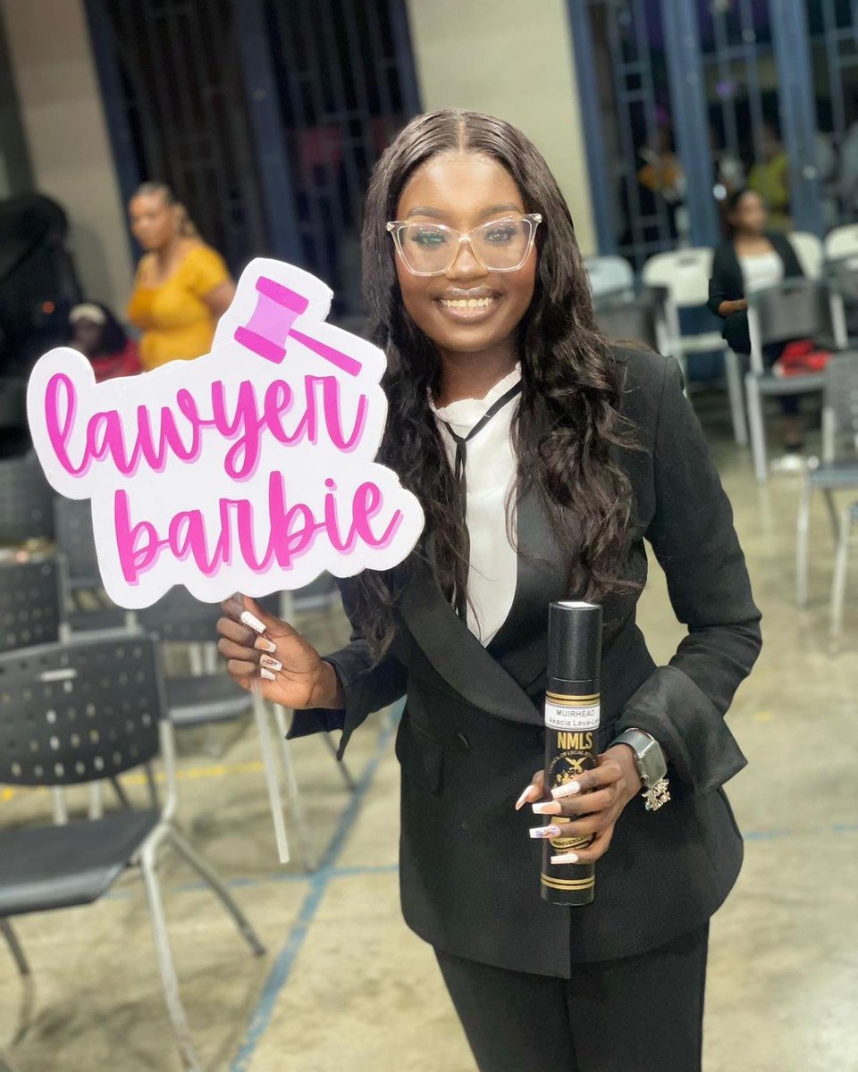 Jamaican Elle Woods 💕
#lawschoolgrad #lawyerbarbie #classof2023
