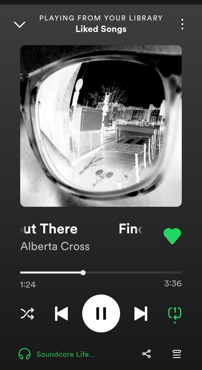 .@albertacross ❤